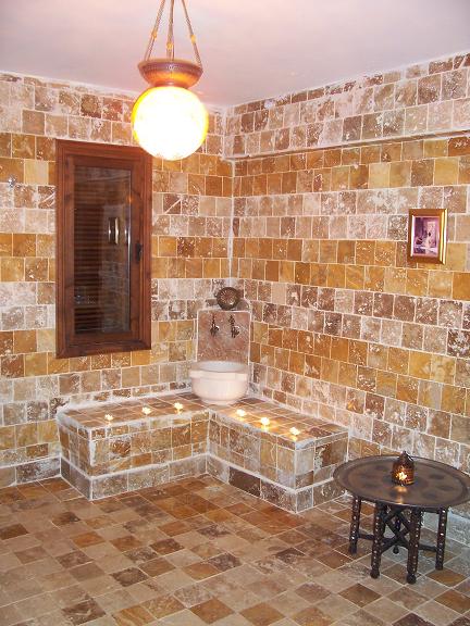on suite bathrom to bedroom 1