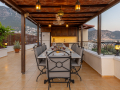 Convenience of mini kitchen on roof terrace